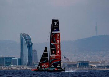 Dalton open to keeping America's Cup in Spain or returning home if New Zealand can win 3rd in a row