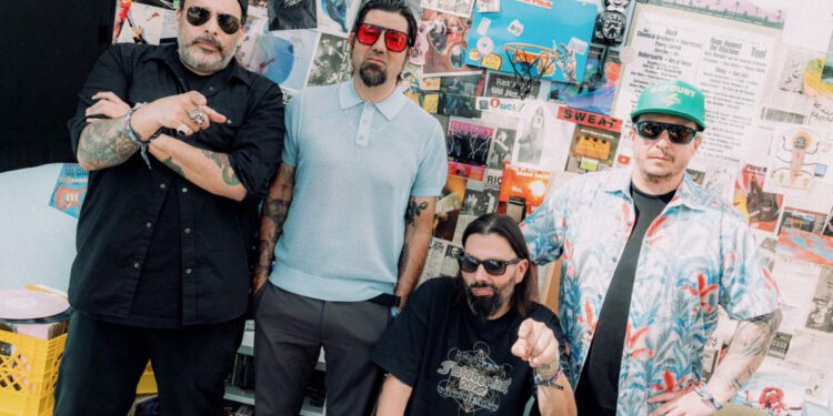 Deftones announce 2025 U.S. tour with The Mars Volta and…