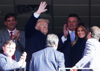 Donald Trump to attend Alabama-Georgia football game