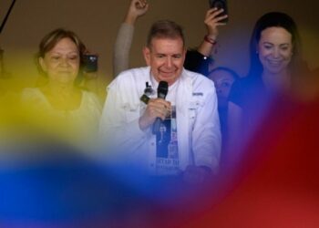 Edmundo González Urrutia on the campaign trail.