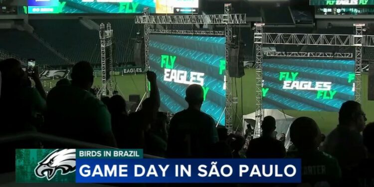 Eagles fans party in South Philly as Birds take on Packers in Brazil
