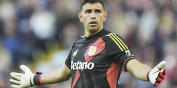 FIFA suspends Argentina goalkeeper for 2 matches