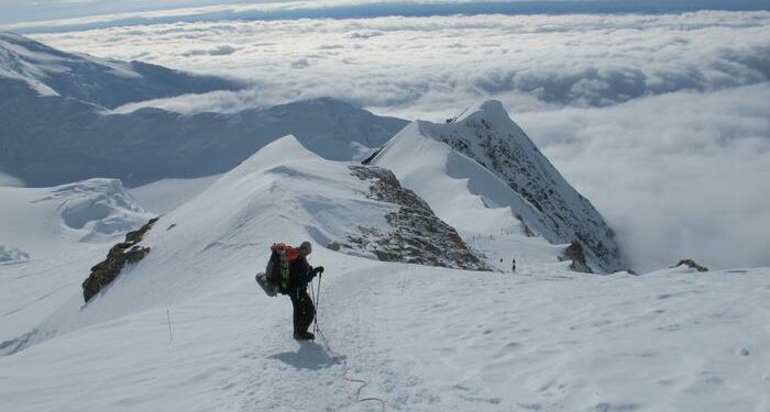 Fossil Fuels and the Arctic: Uncovering the Impact of Air Pollution