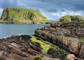 The limestone beds of the pre-glacial Garvellach Formation, West Scotland