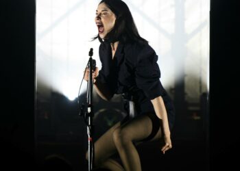 Guitar goddess St. Vincent gets human in St. Paul