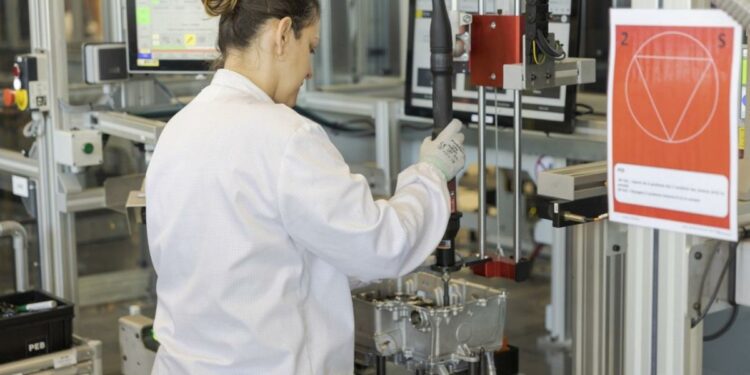 Horse scales production of Turbo Flex Fuel engines in South America