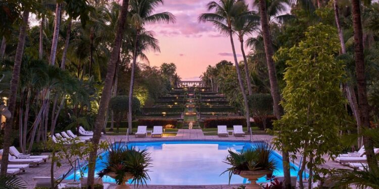 Hotel of the Week: Bahamian Luxury