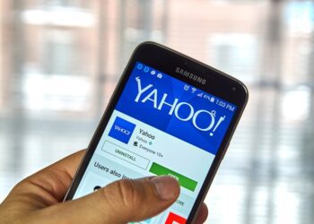 How Many People Use Yahoo Mail in 2024? (User Stats)