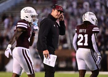 How Mississippi State football is preparing for Arizona State weather, late kickoff