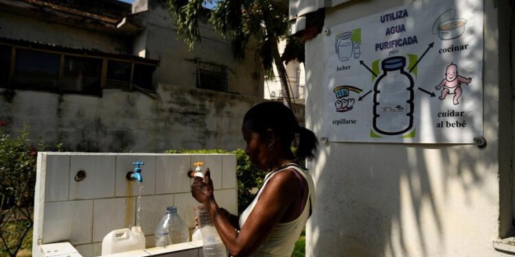 Hundreds of thousands in Cuba without water, including capital Havana