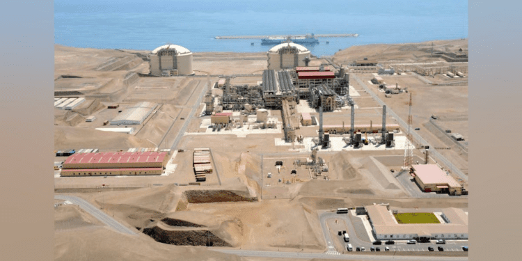 Hunt farms out 15% interest in Peru LNG to MidOcean Energy