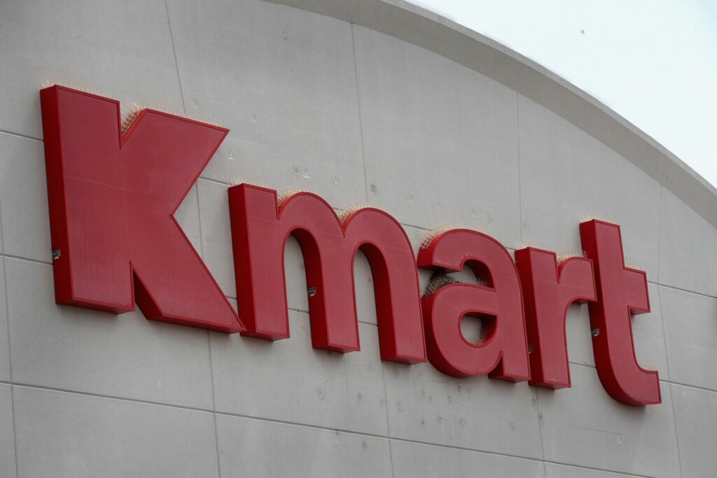 Iowa and the Nation Bid Farewell to the Last Kmart Store [WATCH]