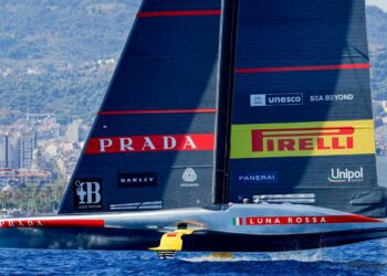 Italy's Luna Rossa and Britain's INEOS Britannia take commanding leads in America's Cup semifinals