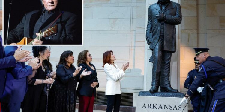 Johnny Cash statue unveiled at the US Capitol