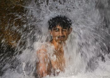 Leaders at U.N. urge world’s richest to do more on climate