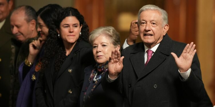 Live music, breakfast and a raffle: Mexico's president makes the most of his final day in office