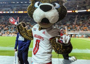 Major Applewhite got his first South Alabama win in a big way