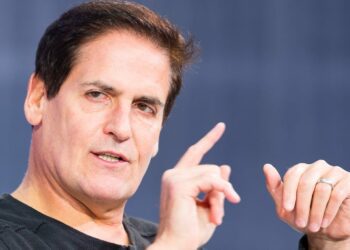 Mark Cuban Net Worth: How He Earns and Spends His Fortune