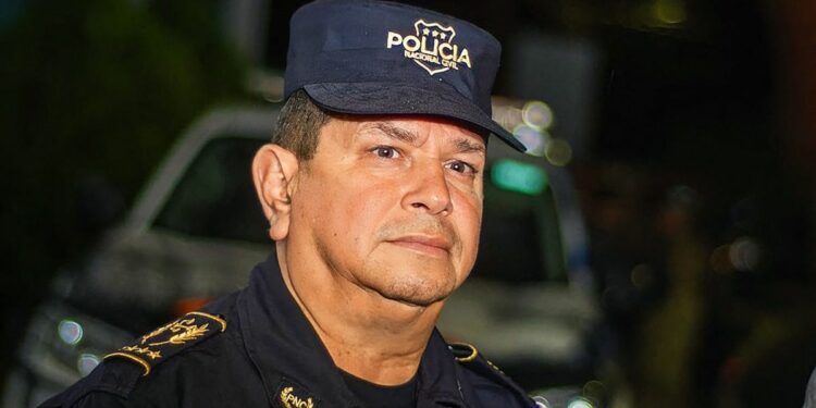Muere director de Policía de El Salvador en accidente aéreo