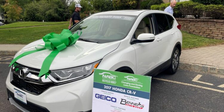 New Jersey U.S. Marine Vets Receive Vehicles from NABC Recycled Rides