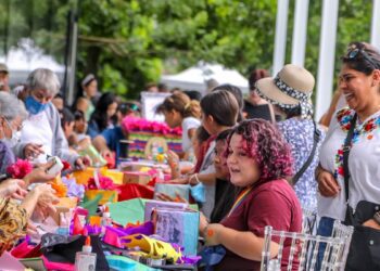 Norton to host free community day celebrating Hispanic Heritage Month