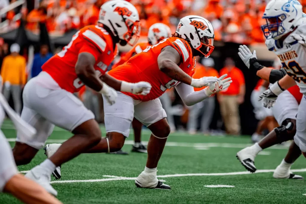 Oklahoma State Renews Series with Arkansas