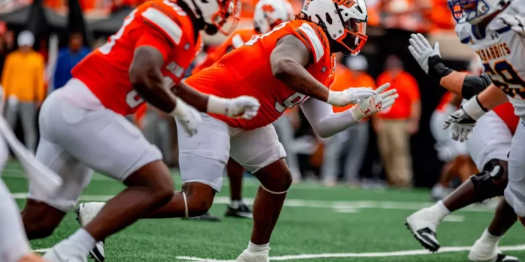 Oklahoma State Renews Series with Arkansas