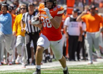 Outschemed OSU staff flips script on Arkansas