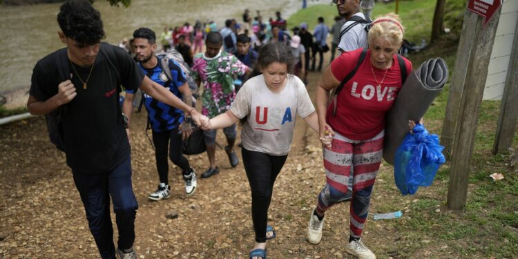 PHOTO COLLECTION: Panama Immigration | AP News