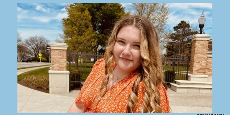 PHS Graduate Departs to Colombia With Peace Corps / iBerkshires.com