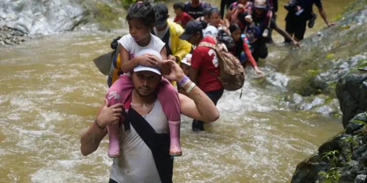 Panama Deports Indian Illegals Headed To US