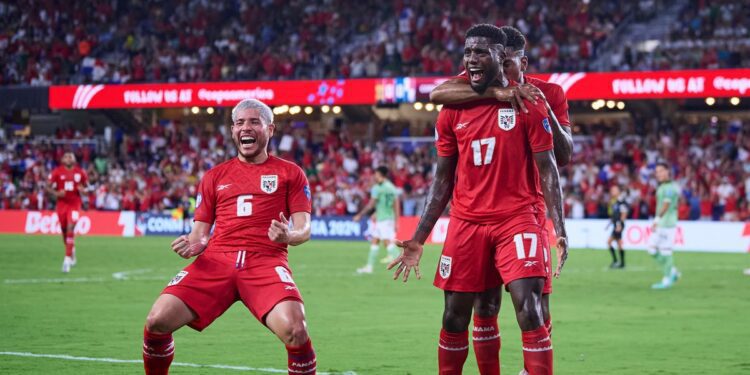 Panamá logró una histórica clasificación a cuartos de final por el Grupo C