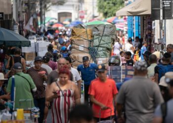 Peru Cuts Interest Rates to Lowest Level in Latin America