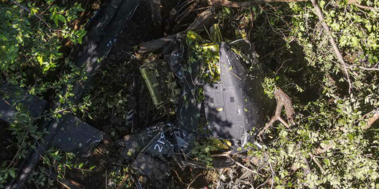 Police director and fugitive banker among 9 killed in military helicopter crash in El Salvador