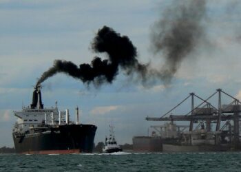 Put a price on shipping emissions | Opinion | Eco-Business