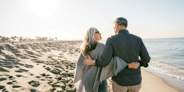 Retirement in Canada vs. U.S.: What's the Difference?