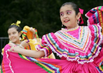Rockford's La Onda kicks off Hispanic Heritage Month with an open invitation
