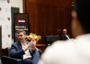 SPIA hosts Paraguay President to discuss economic development in Latin America