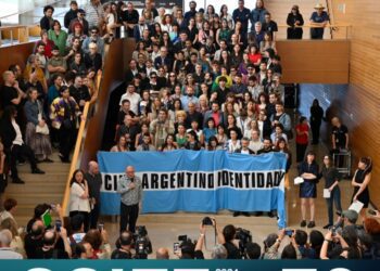 San Sebastian Hosts Demonstration For Argentina’s Film IndustryÂ