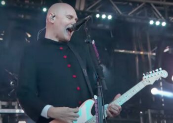 Smashing Pumpkins Perform “Sighommi” on Kimmel: Watch