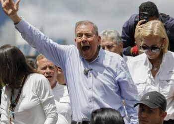 Spain accused of helping Maduro regime of persecuting the Venezuela's presumed winner