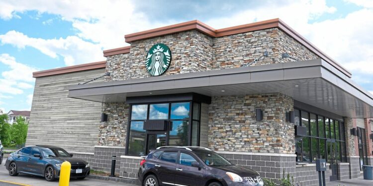 Starbucks targets 1,000 Brazil locations