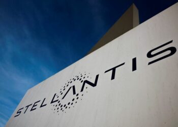 Stellantis names new head of Jeep North America, makes other executive changes