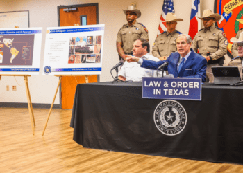 Texas takes aim at violent gang brought to US under Biden border policies: 'We will find them'