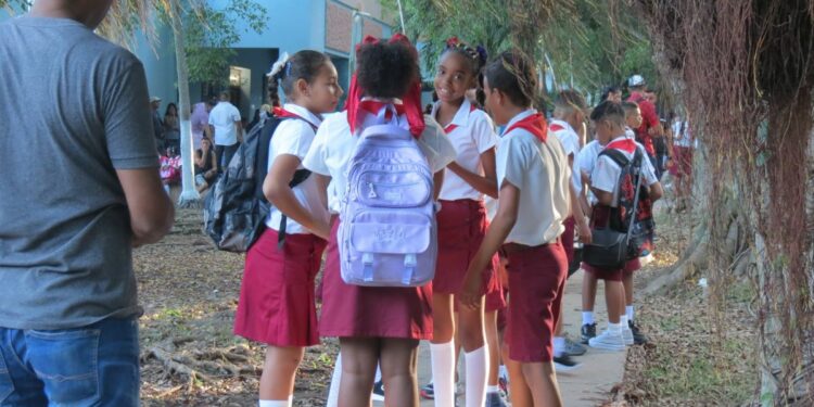 The Trials and Travails of Back-to-School Time in Cuba: 'It Would Take Three Months' Salary to Pay for Everything You Need'