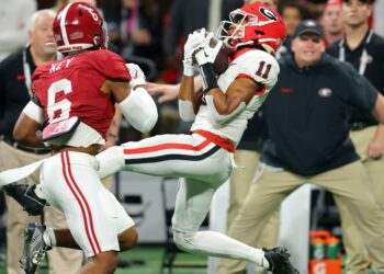 UGA football is putting tons of streaks on the line against Alabama