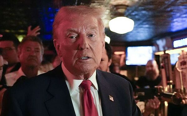 US: Iran sent hacked Trump info