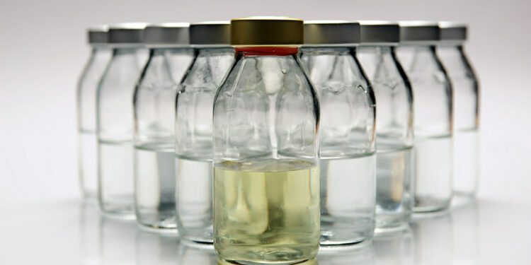 US farmers call for bird flu vaccine option