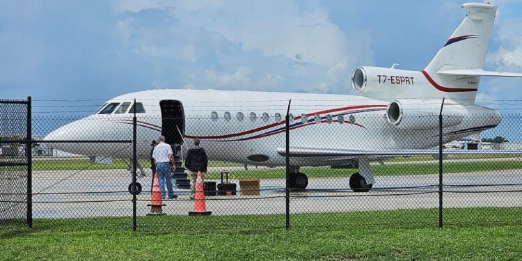 Venezuela denounces US seizure of its plane as 'criminal practice'