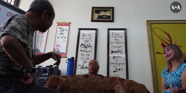 Vietnamese Americans Debate US Border Policy